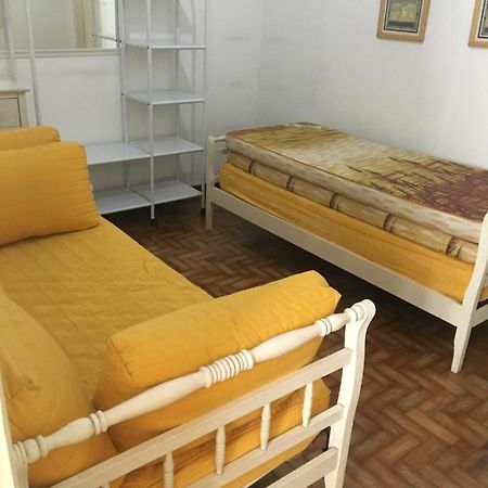Apto Na Enseada- 3 Quadras Da Praia Da Enseada Apartment Гуаружа Екстериор снимка