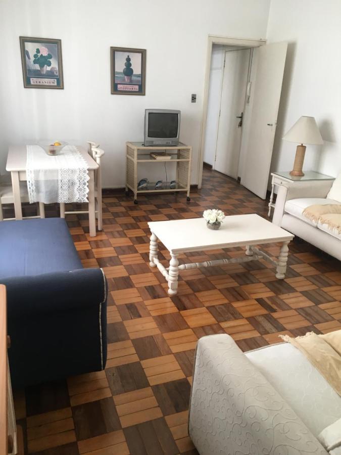 Apto Na Enseada- 3 Quadras Da Praia Da Enseada Apartment Гуаружа Екстериор снимка