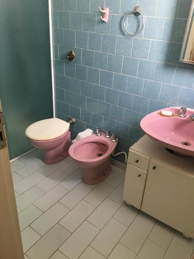 Apto Na Enseada- 3 Quadras Da Praia Da Enseada Apartment Гуаружа Екстериор снимка