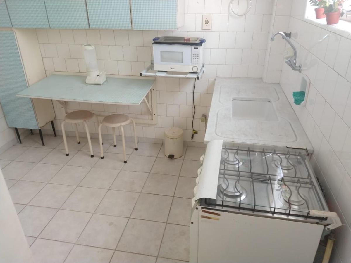 Apto Na Enseada- 3 Quadras Da Praia Da Enseada Apartment Гуаружа Екстериор снимка